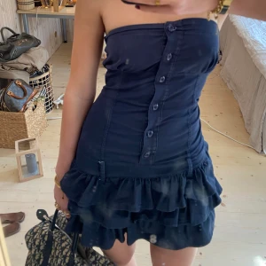 Klänning  - SUPER snygg klänning, väldigt sällsynt❣️❣️