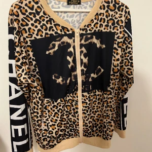 Tröja med dragkedja - Tröja med dragkedja, strl M