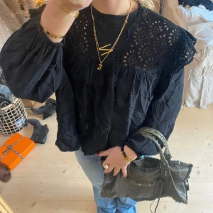 Blus - SUPER snygg värkligen!!