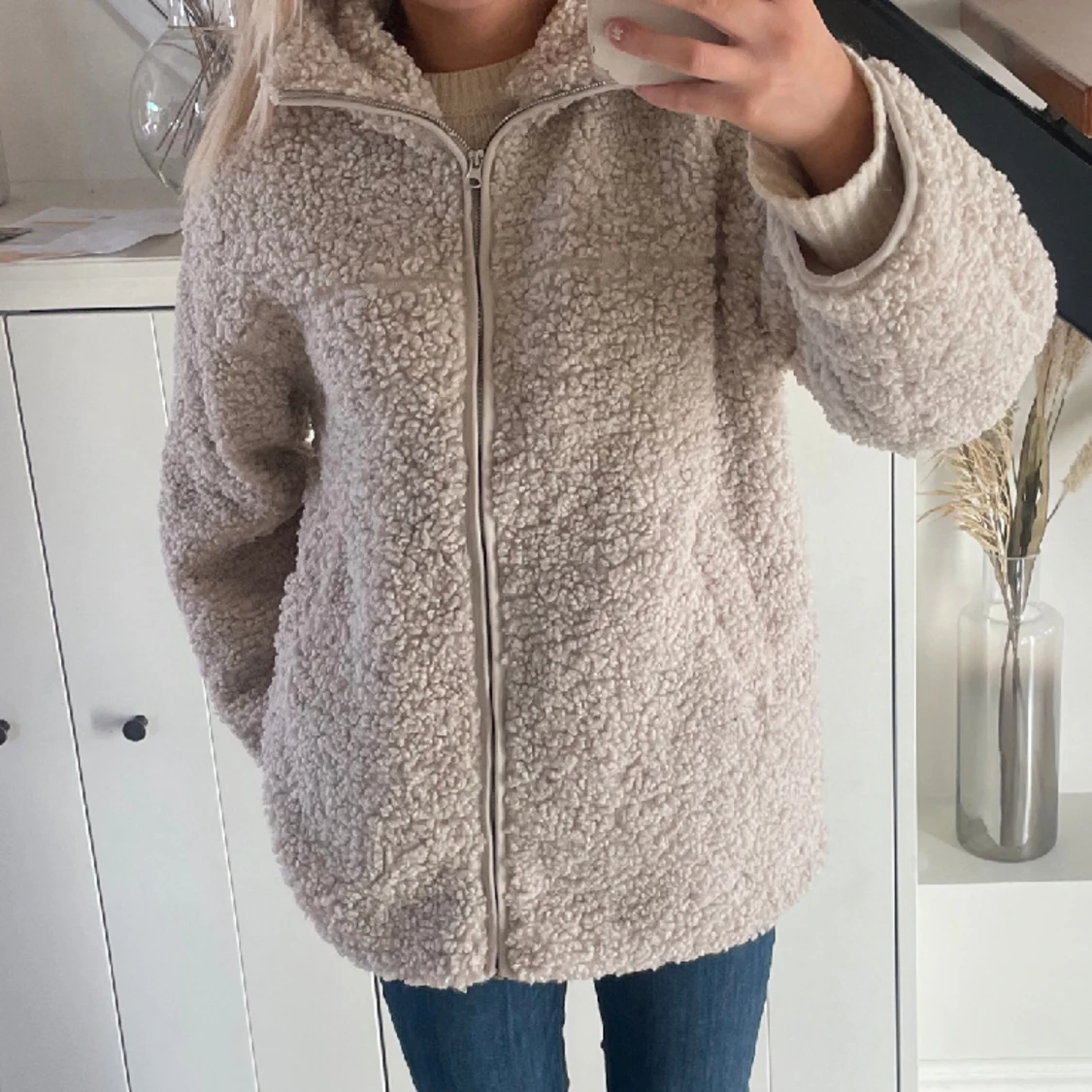 Beige teddyjacka