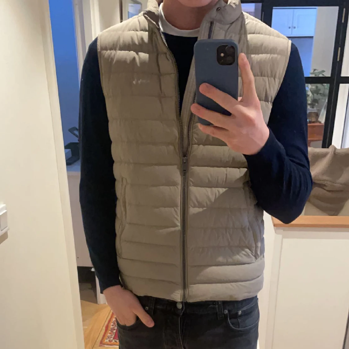 Dunväst från Massimo suttit  - 90