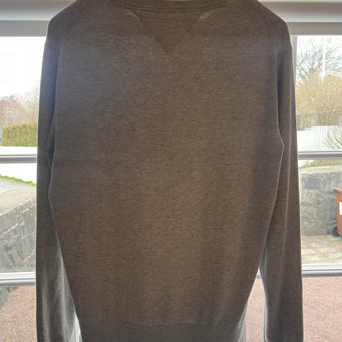 Tommy Hilfiger sweatshirt - grå, storlek L - 90