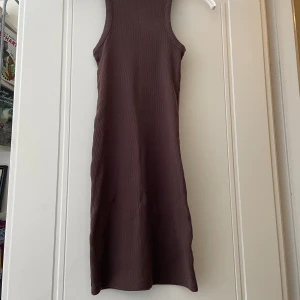 Sommarklänning - Väldigt bra skick, har inte använts många gånger.