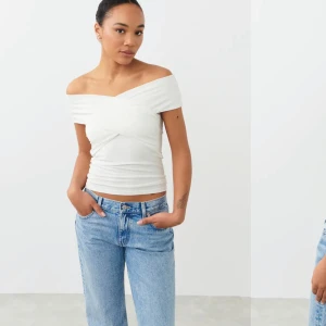 Wrap top - Säljer denna populära toppen från ginatricot då den ej kommer till användning. Köptes för 250kr. Har inga defekter & är som ny. Hör av er vid frågor eller tryck gärna på köp nu 💓☺️Kan även fixa fri frakt på denna annons om man hör av sig