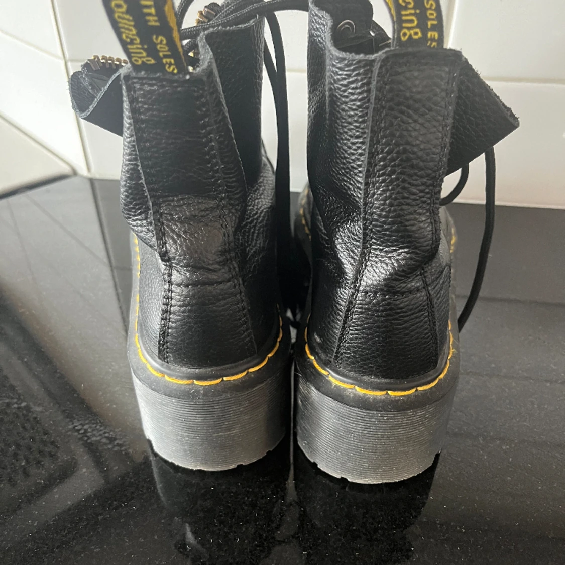 Dr Marten Sinclair platform  - 90