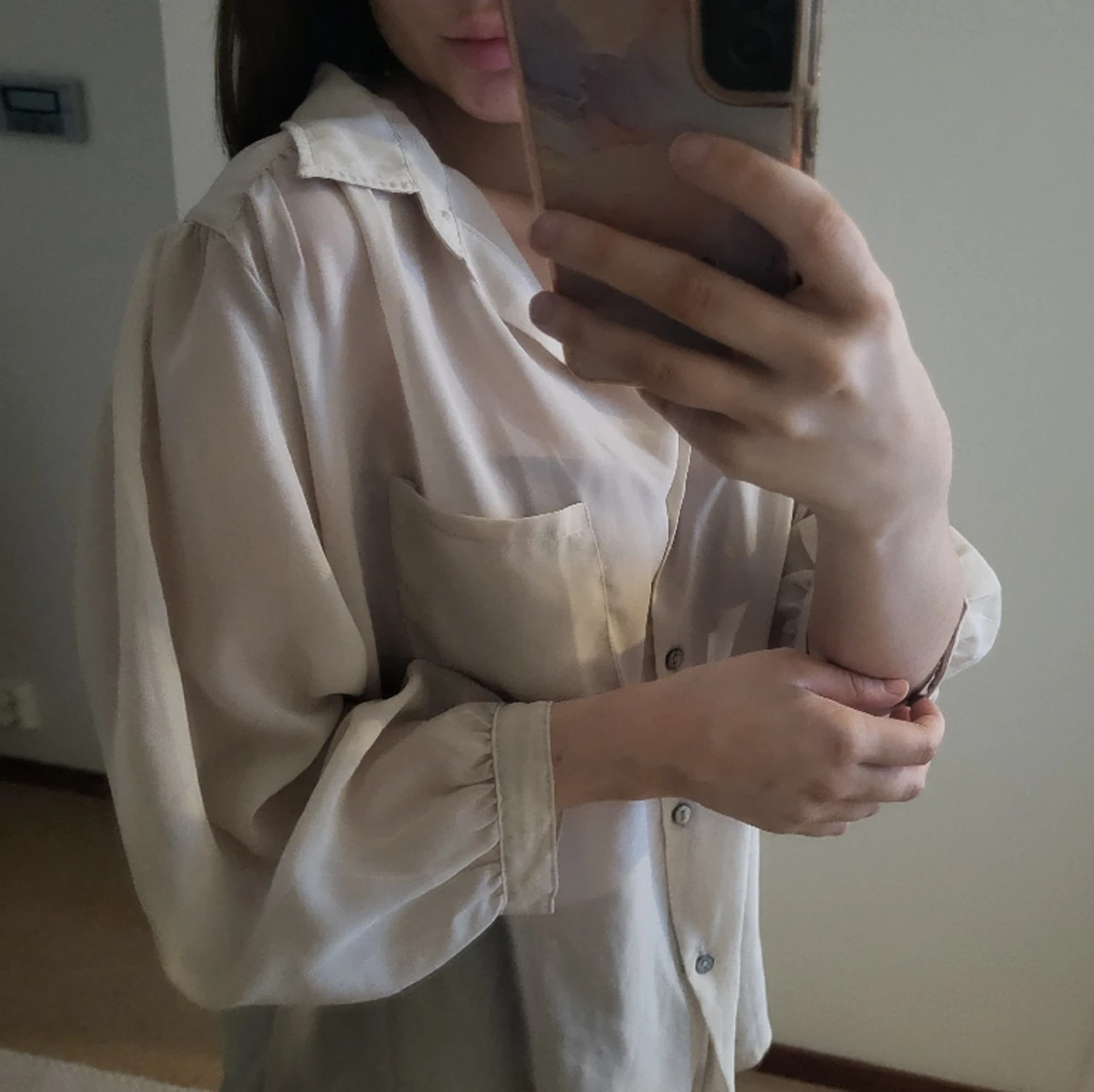 Ljusbeige Blus  - 91