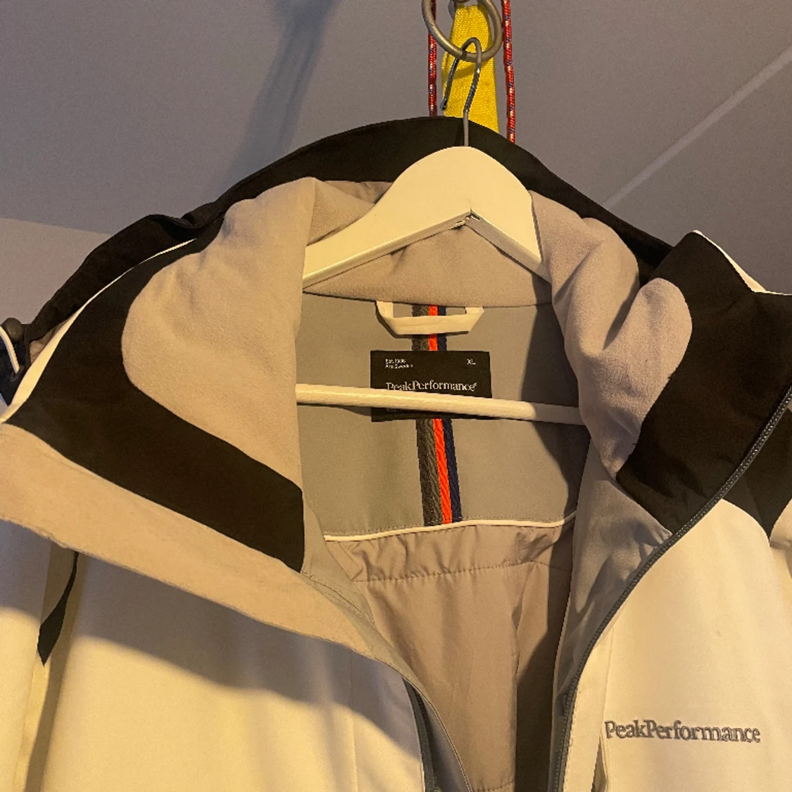 Fodrad Jacka Peak Performance - 90