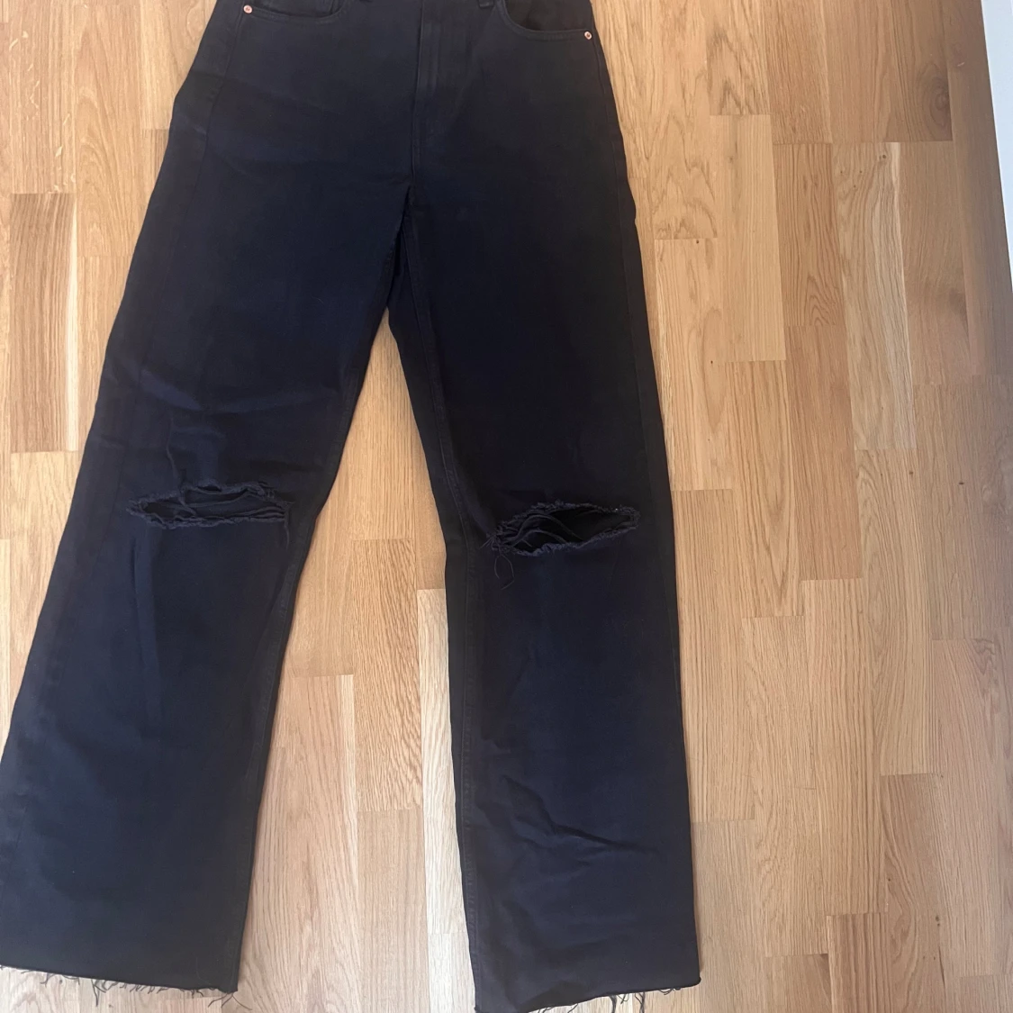 Svarta jeans 🖤 - 90
