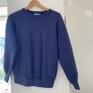 Zara tröja - Glittrig zara tröja, använd ca 5 gånger, i superbra skick