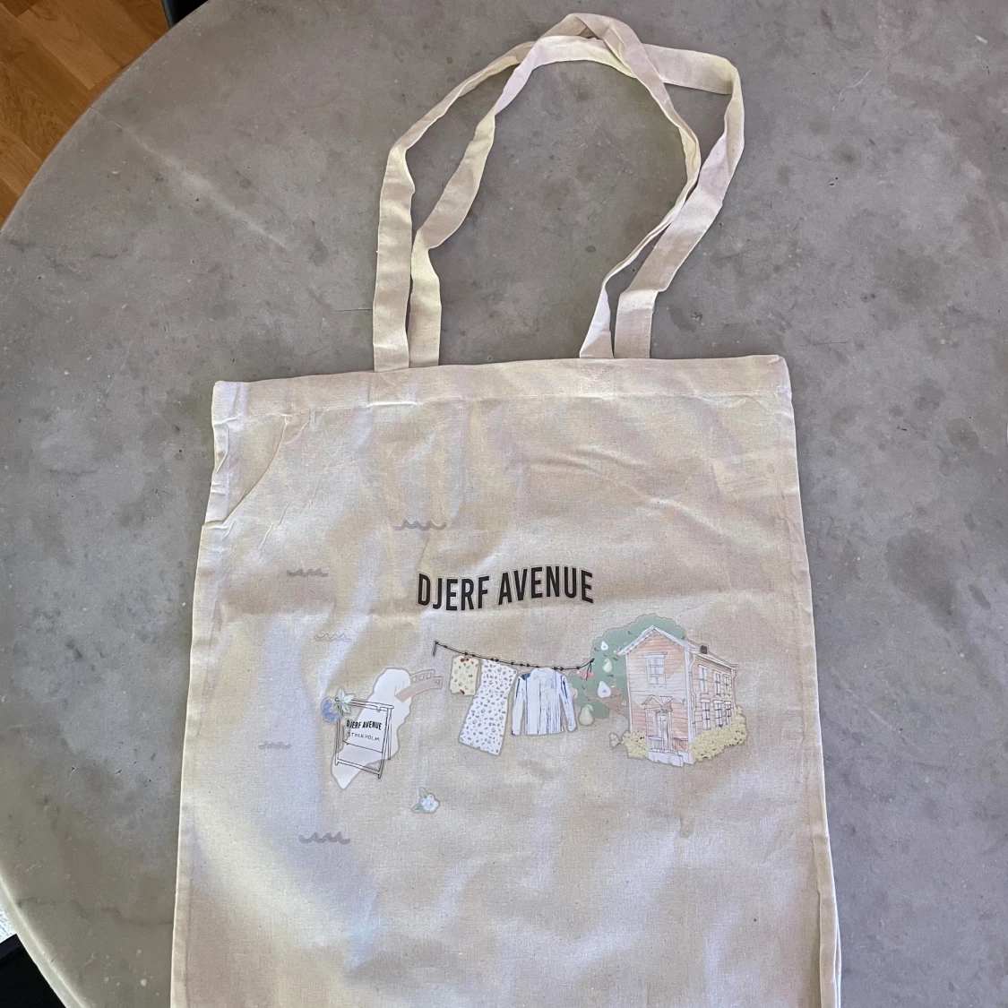 Djerf Avenue tygpåse