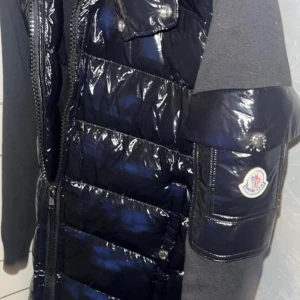 Moncler Cardigan - Moncler Cardigan Puffer storlek M