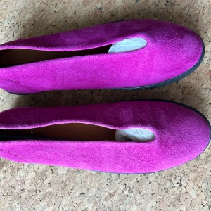 Rodebjer ballerina  - Stlk 36. Rosa mocka.  Nyskick. 
