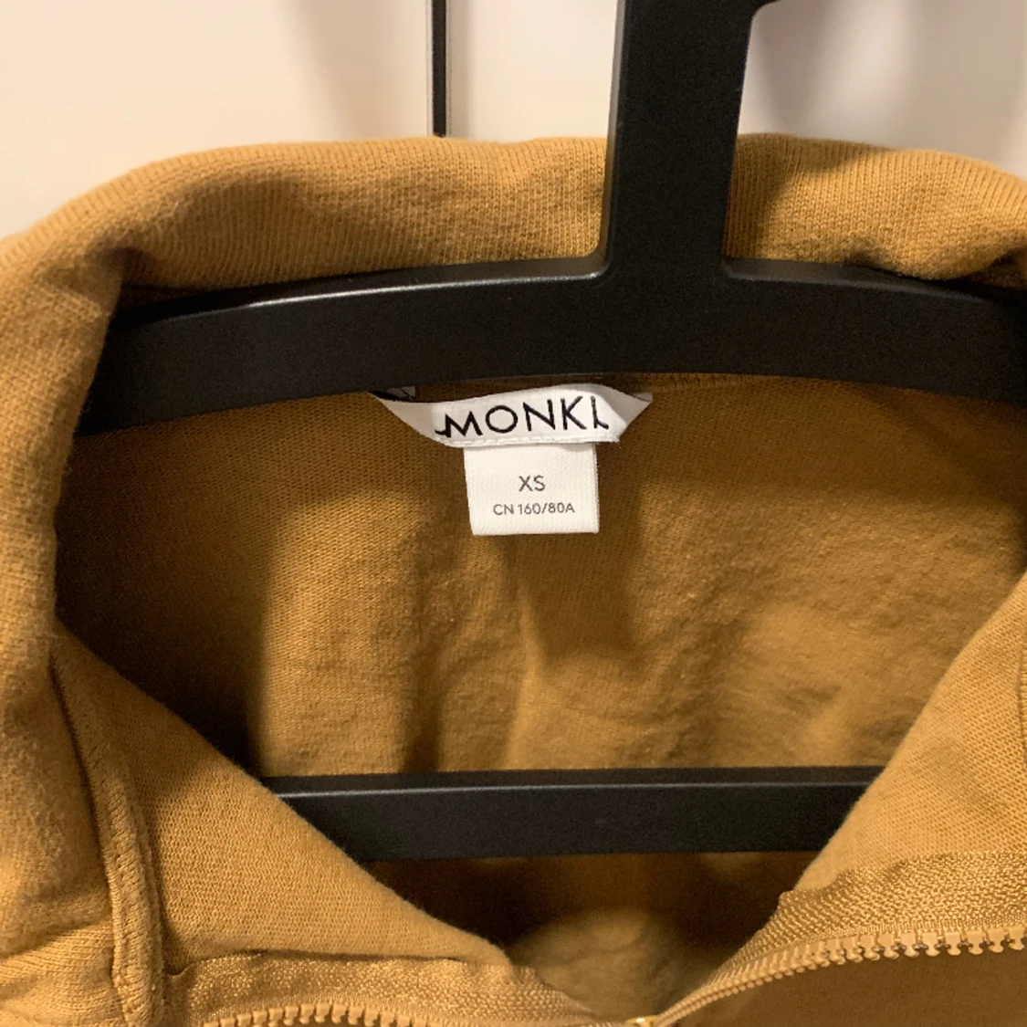 Croppad topp med lång ärm - 90