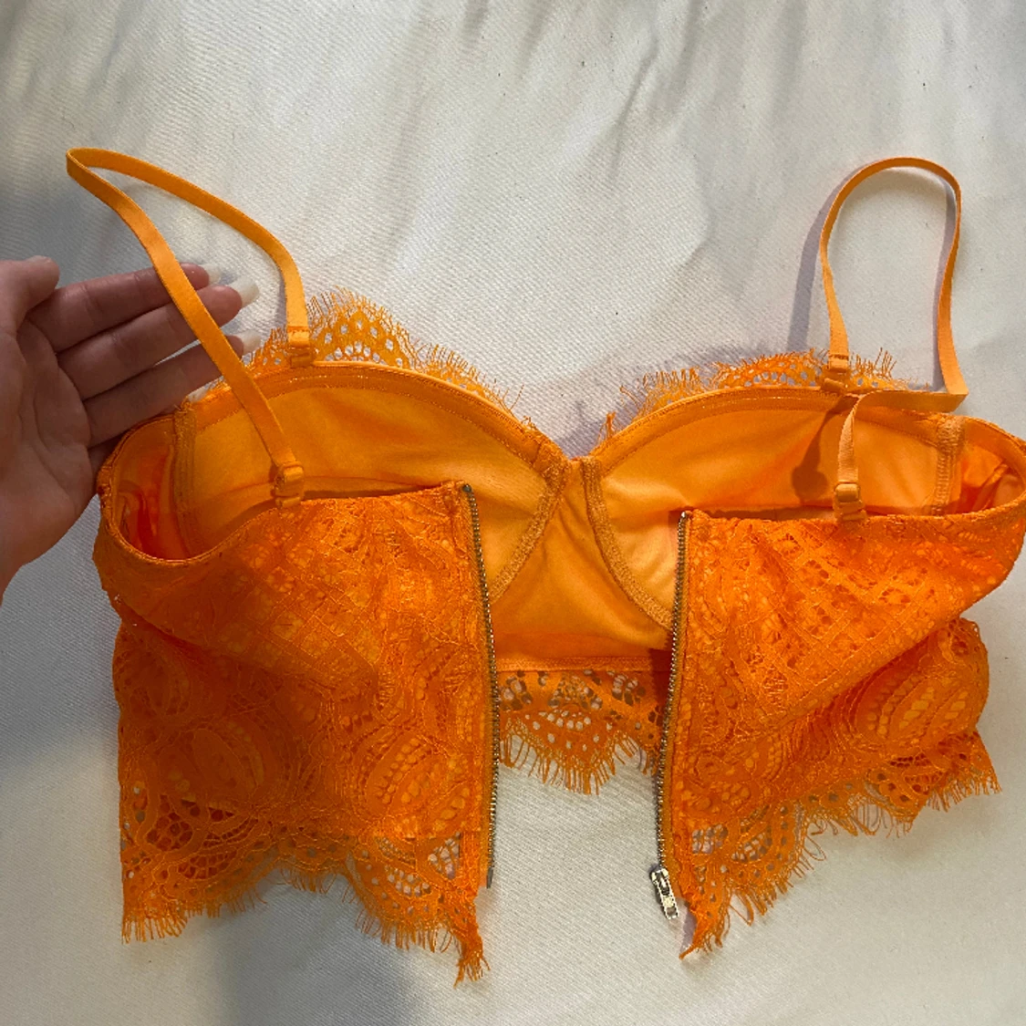 Orange spets linne - 91