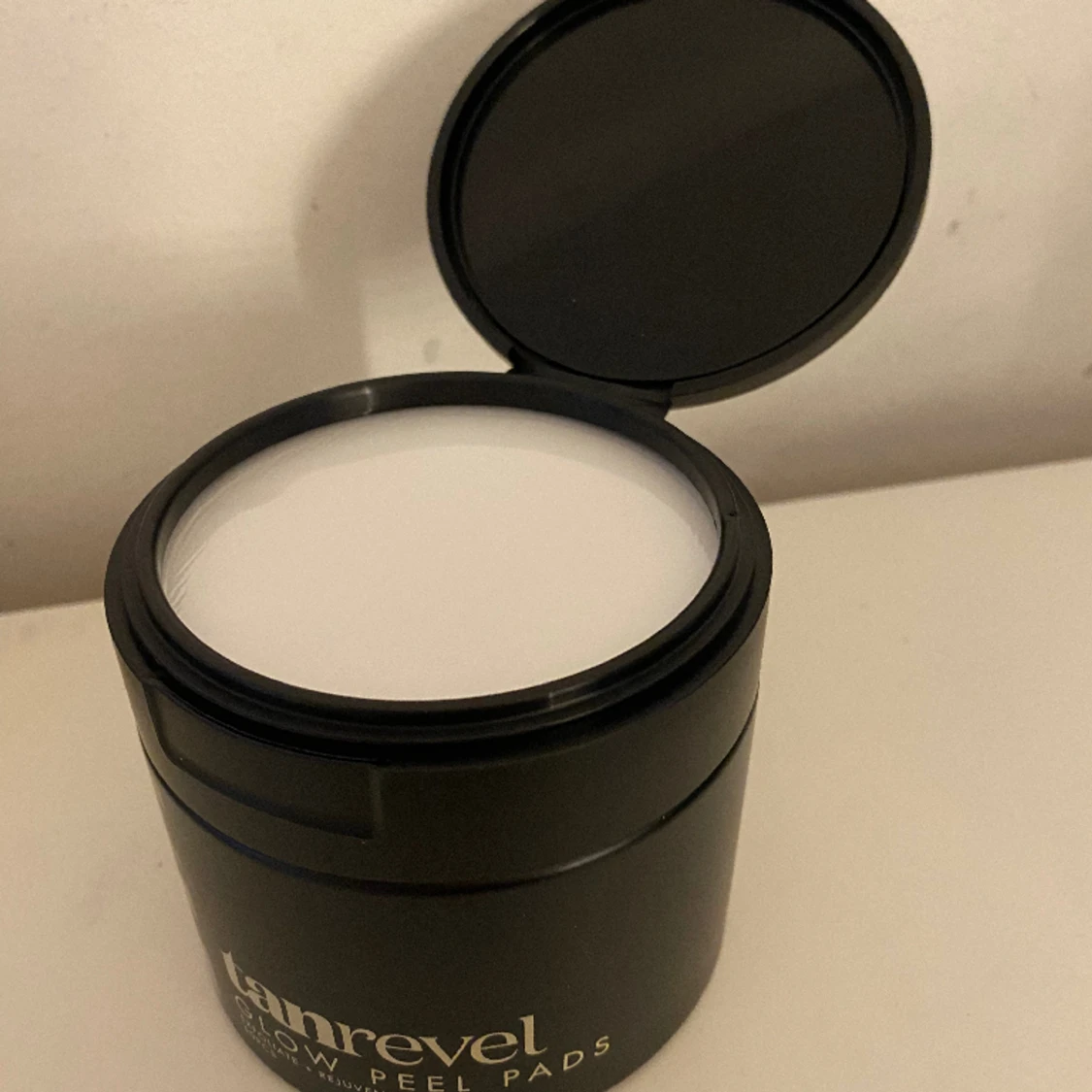Glow peel pads  - 90