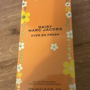 dam parfym - 125 ml helt ny 
