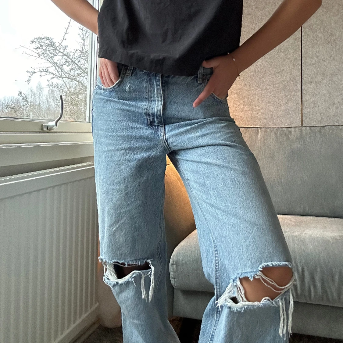 Loose jeans