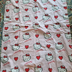 Hello kitty påslakan - för mindre filt väldigt fint skick