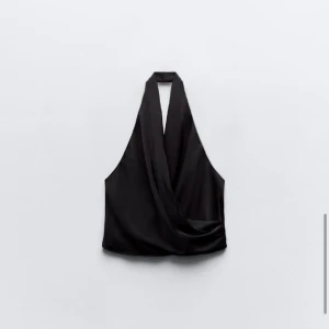 topp - Så fin topp som jag aldrig använt😊 Inga slutningar eller fläckar