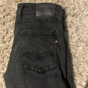 Replay anbass - I jättefint skick! Replay Anbass Strl 31/32!