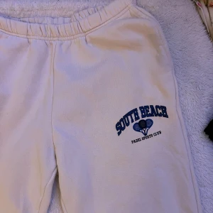 Vita mjukis - Super sköna mjukis byxor i mycket fint skick!