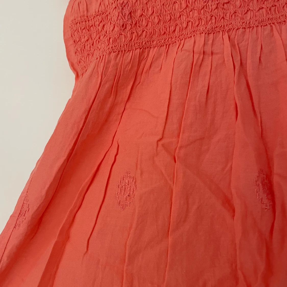 Peachfärgad topp - 91