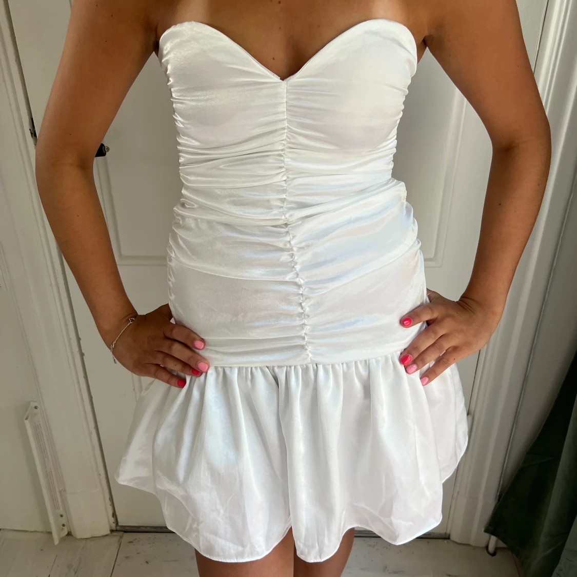 Vit sommarklänning - 90