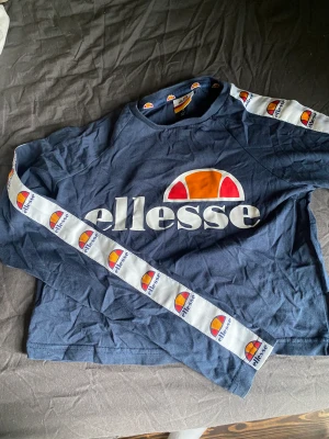 Tröja Ellesse XS - Superbra skick!!