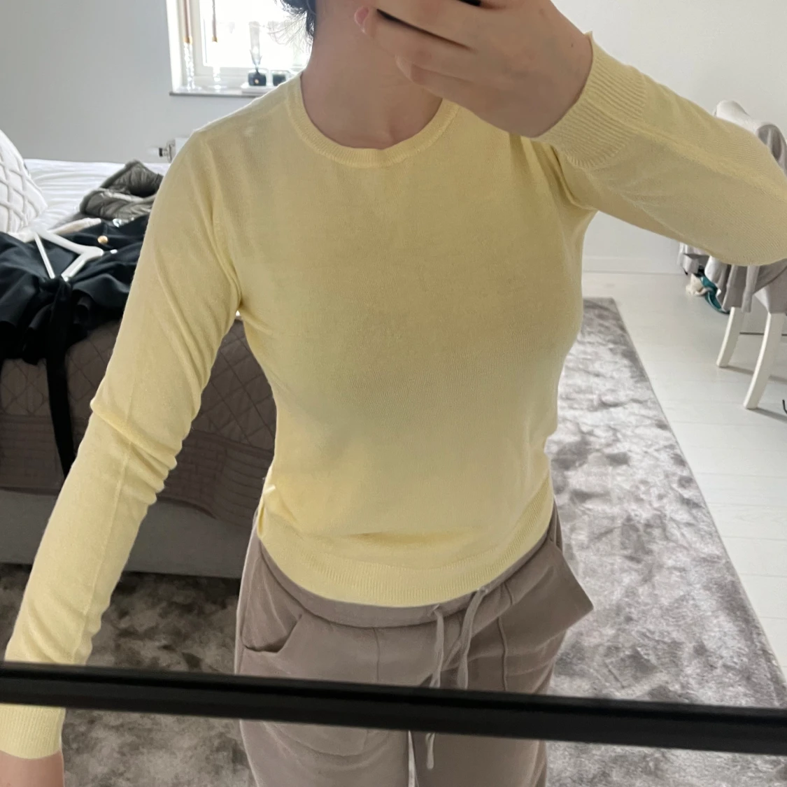 Stickad långärmad topp