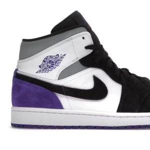 NIKE AIR JORDAN 1 RETRO MID SE COURT PURPLE - Helt oanvända Jordan 1s, skick 10/10  pris kan sänkas drastiskt vid snabb affär