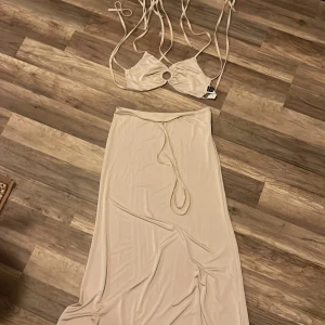co-ord  - Topp och kjol, från SHEIN aldrig använd 
