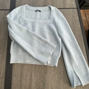 Stickat tröja Gina Tricot  - Använd en gång  Storlek M