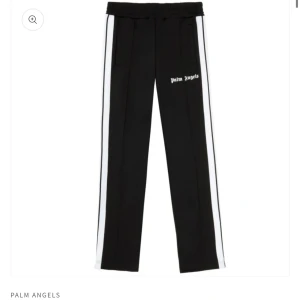 Palm Angels Track Pants - Palm Angels Track Pants, knappt använda. Äkta och kvitto finns, skriv för fler bilder mm. Storlek S Herr