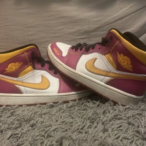 Jordan 1 - Riktigt feta skor Pris kan diskuteras 