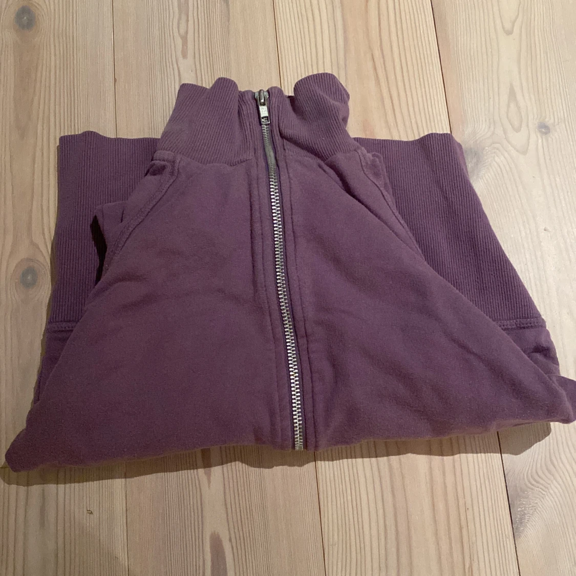 Vintage turtleneck zip-up