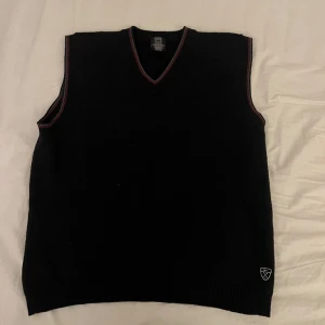 Nike väst - Nike väst i storlek M