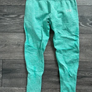 ICIW träningstights - Priser går alltid att disskutera. Aldrig använt!