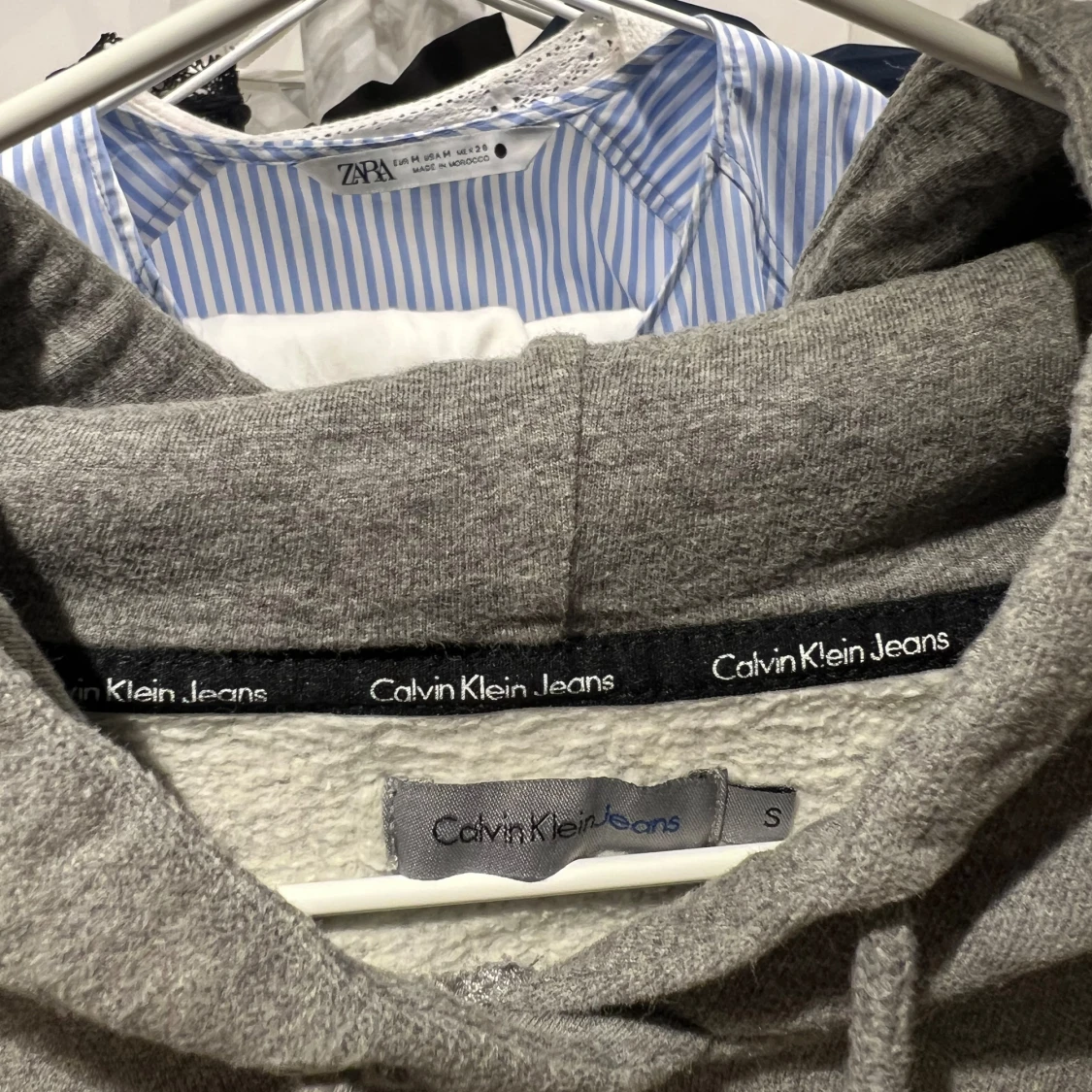 Hoodie Calvin Klein - 91