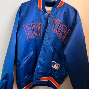 Vintage baseball jacket  - Köpt på beyond retro, väldigt fint skick! 