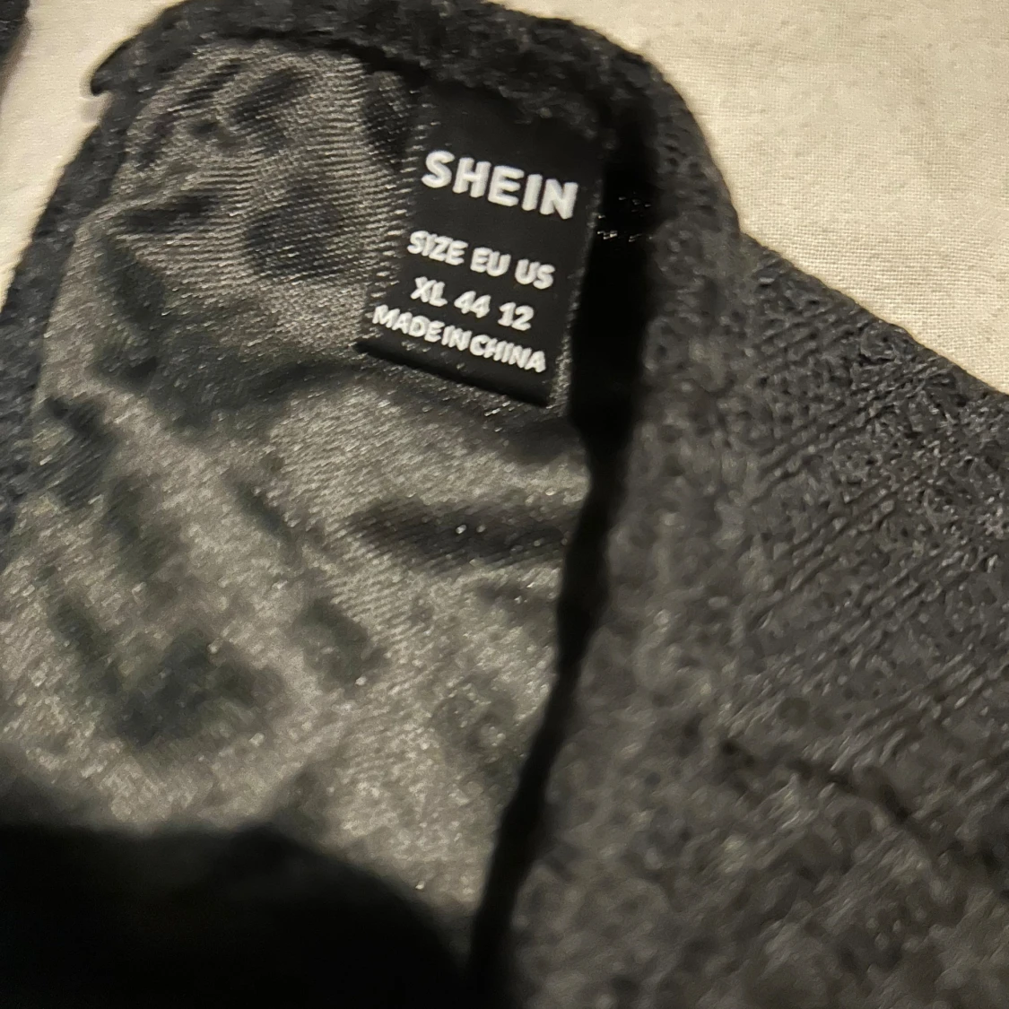 Svart klänning - 92