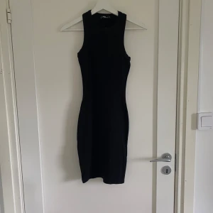 Svart klänning - Svart klänning från new yorker