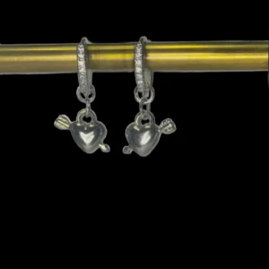 Hjärtörhänge - Säg till om ni bara vill köpa ett örhänge🥰