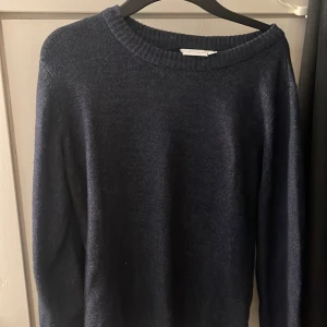 Vila tröja  - Jätteskön och fin tjocktröja från Vila. I storlek S, endast använd en gång 💕💕