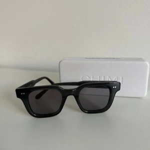 Chimis 04 dark grey - Säljer mina chimis utan några repor eller defekter alls. Nypris 1350kr som på sista bilden, be gärna om fler bilder
