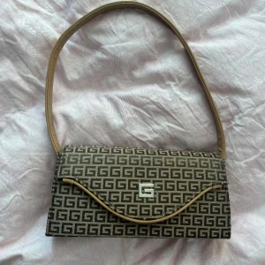 y2k väska  - bra skick 🎀