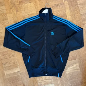 Adidas WCT Zip Up - Gott skick.
