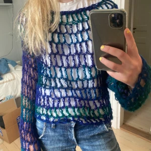 Nätmönstrad topp - Sååå cool. Inköpt för ca 700