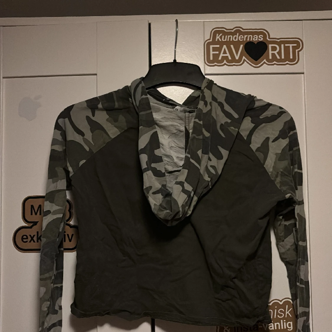 Magtröja med huva - 90