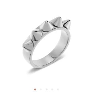 edblad ring - säljer min edblads ring i storlek 17.5! andvänds ej löngre❣️