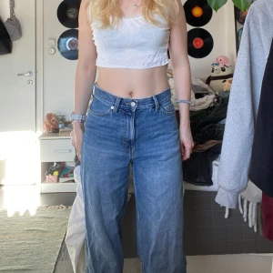 Weekday jeans RAIL - Bra skick, inte jätte använda. Köpta på ASOS men från weekday.